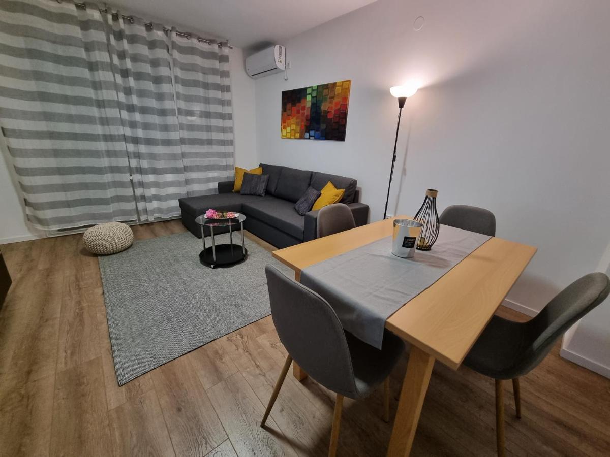 奥西耶克Apartman Simic公寓 外观 照片